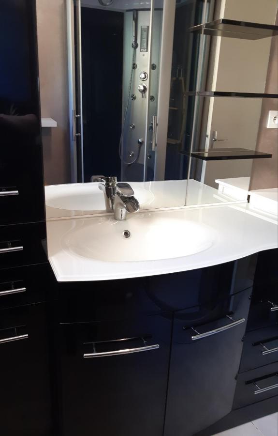70 M2 Maison Moderne 3 Etoiles Saint-Pierre-la-Mer  Zewnętrze zdjęcie